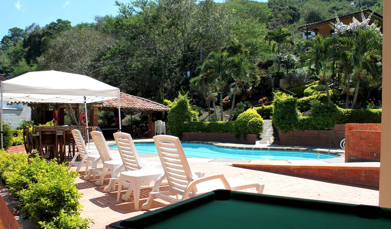 Hotel Campestre Casona Del Camino Real San Gil Exterior foto